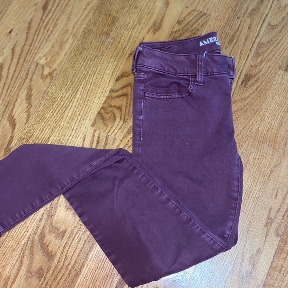 American eagle burgundy jeggings